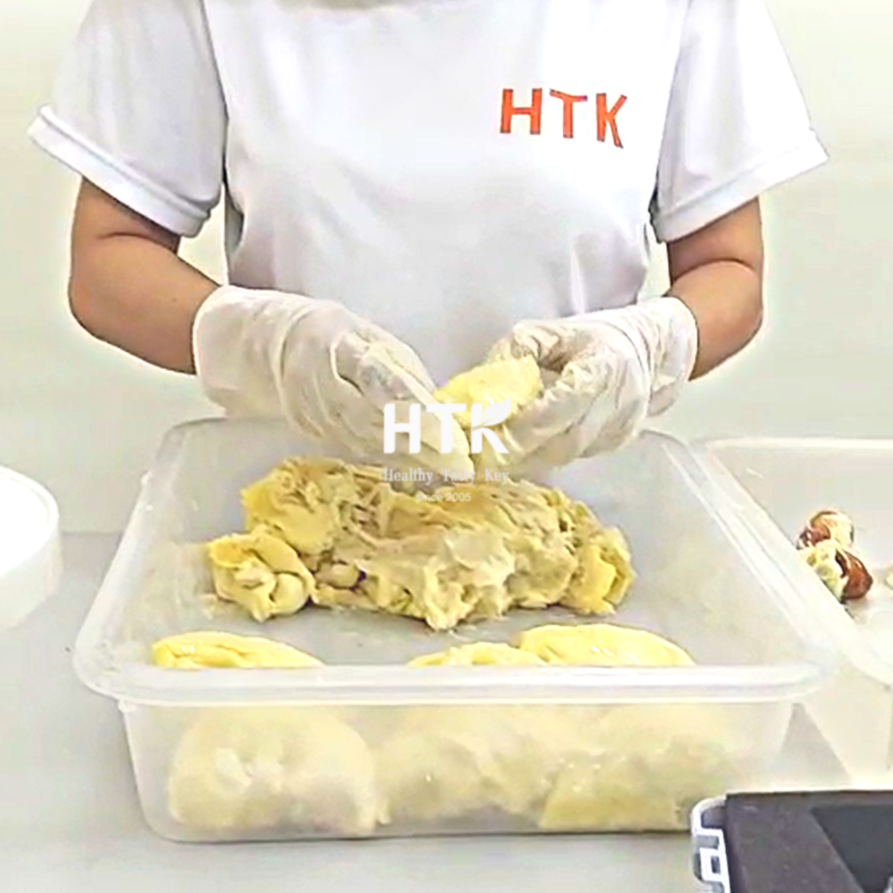 Best Seller Frozen DURIAN with IQF Pulp Flesh BQF Paste Fresh from HTK Food factory in Vietnam for Food & Beverage