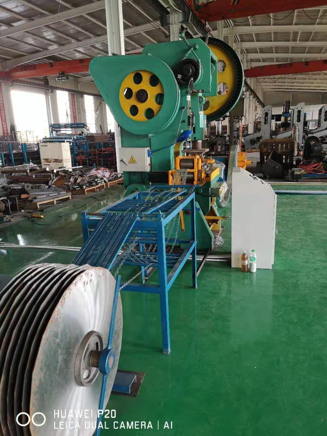 Hot sell galvanized Razor Barbed Wire Machine