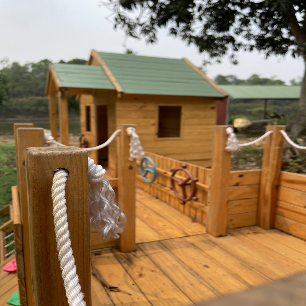 Children Playhouses Garden Wood House Children Outdoor Wooden Kids Playhouses With Slide and Swing