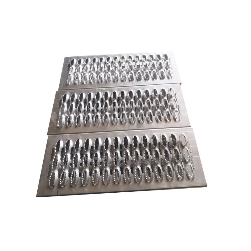 Metal grip strut steel plate anti-slip square hole perforated mesh plate factory direct workshop stairs