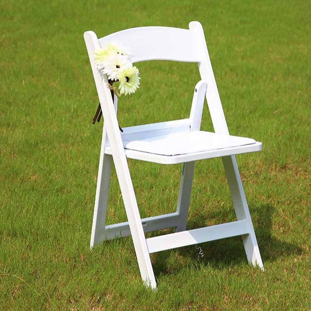 Wholesale America Popular Wimbledon Wedding Plastic White Resin Padded Folding Chairs, Outdoor Tiffany Garden Chairs for Event