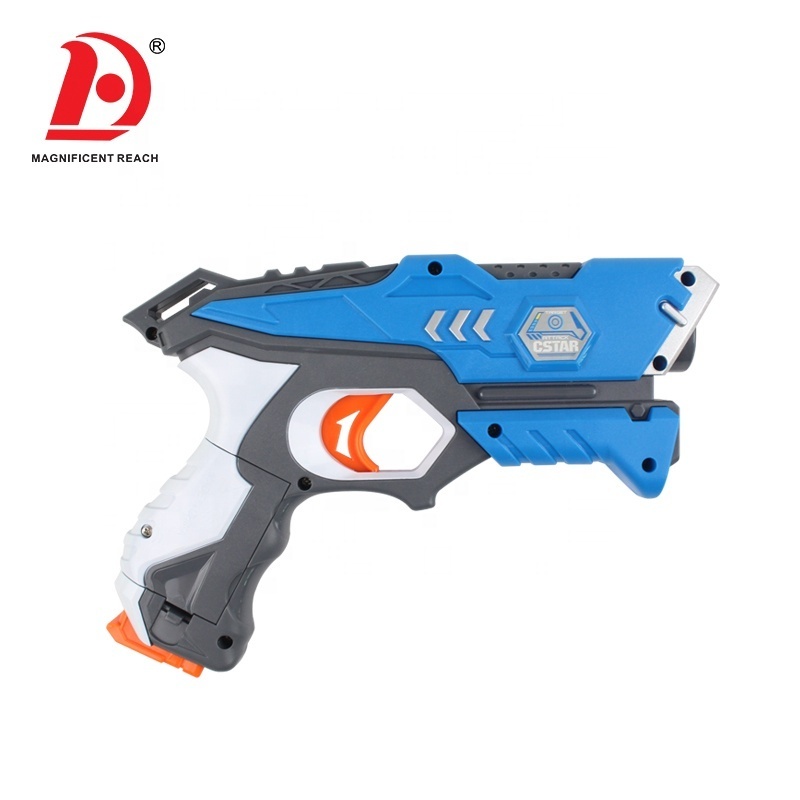 HUADA 2023 2pcs Shantou Kids Shooting Game Play Electronic Lazer Toy Gun Set with USB Line