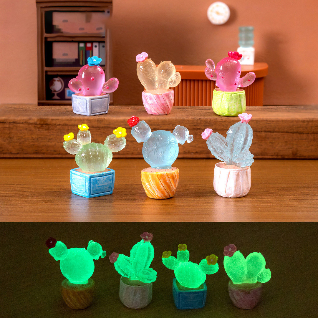 Miniature Accessories Simulated Glow In The Night Mini Cactus Car Desktop Doll Home Decoration Mini Resin Fairy Garden Ornaments