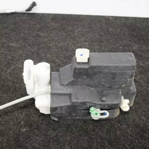 Driver Side Left Front Used Disassembled Car Door Lock for Maserati Quattroporte 2006