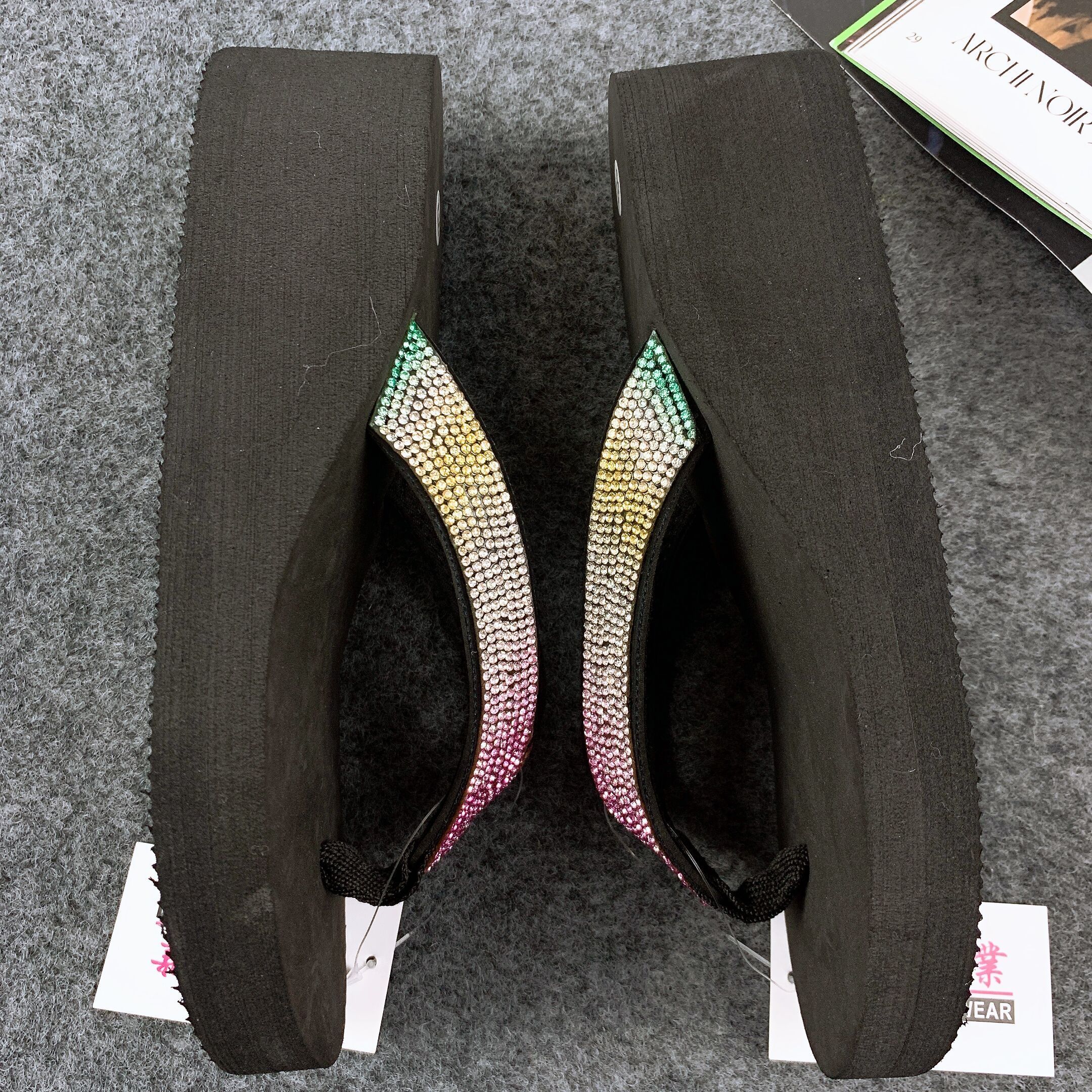 Good Quality Cheap Rhinestone Ladies Summer Beach Women EVA High Heel Flip Flops Factory Direct Fashion Printing Diamond Slipper