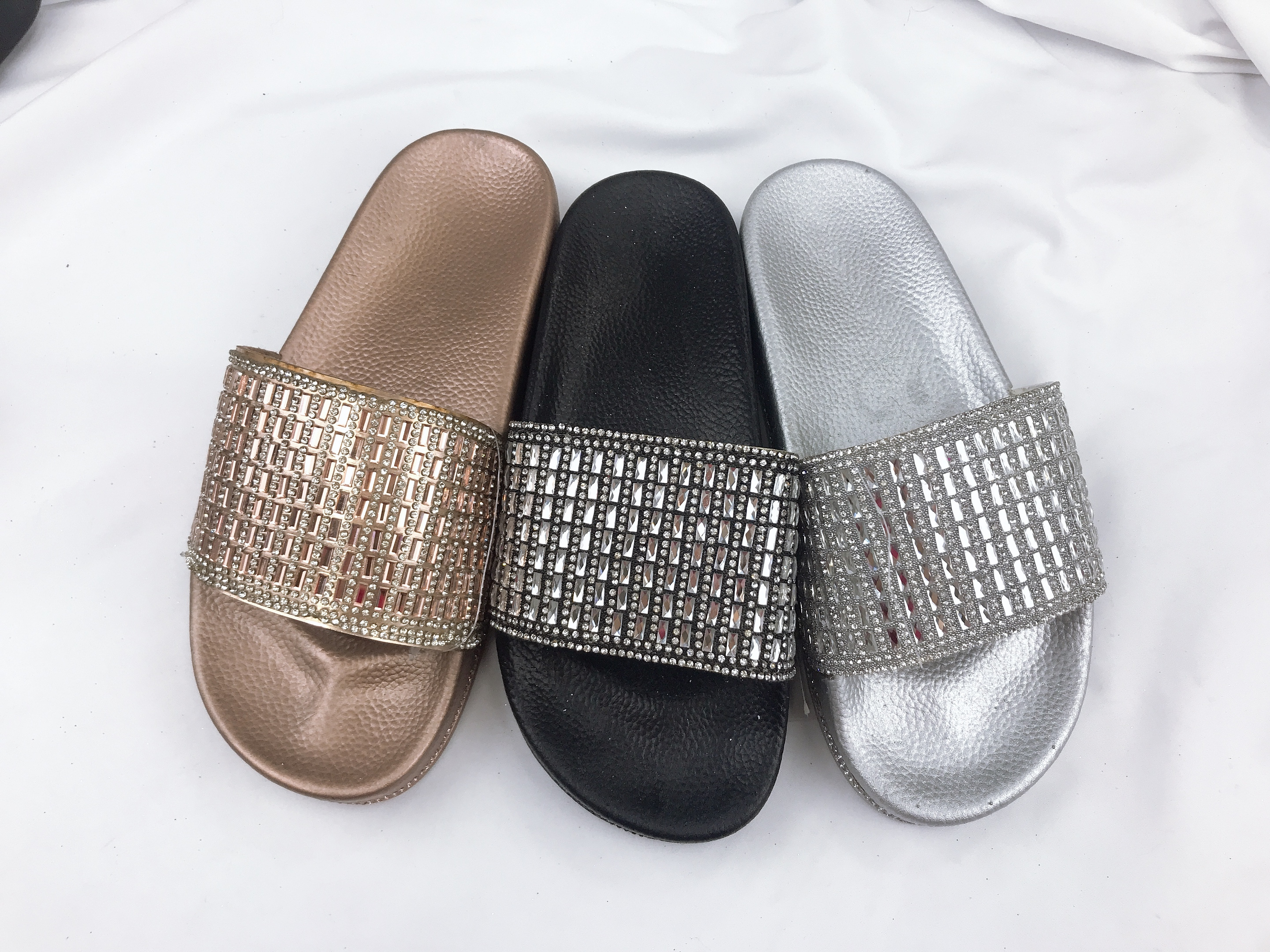 Fashionable simple lady sandals with thick sole inside and outside