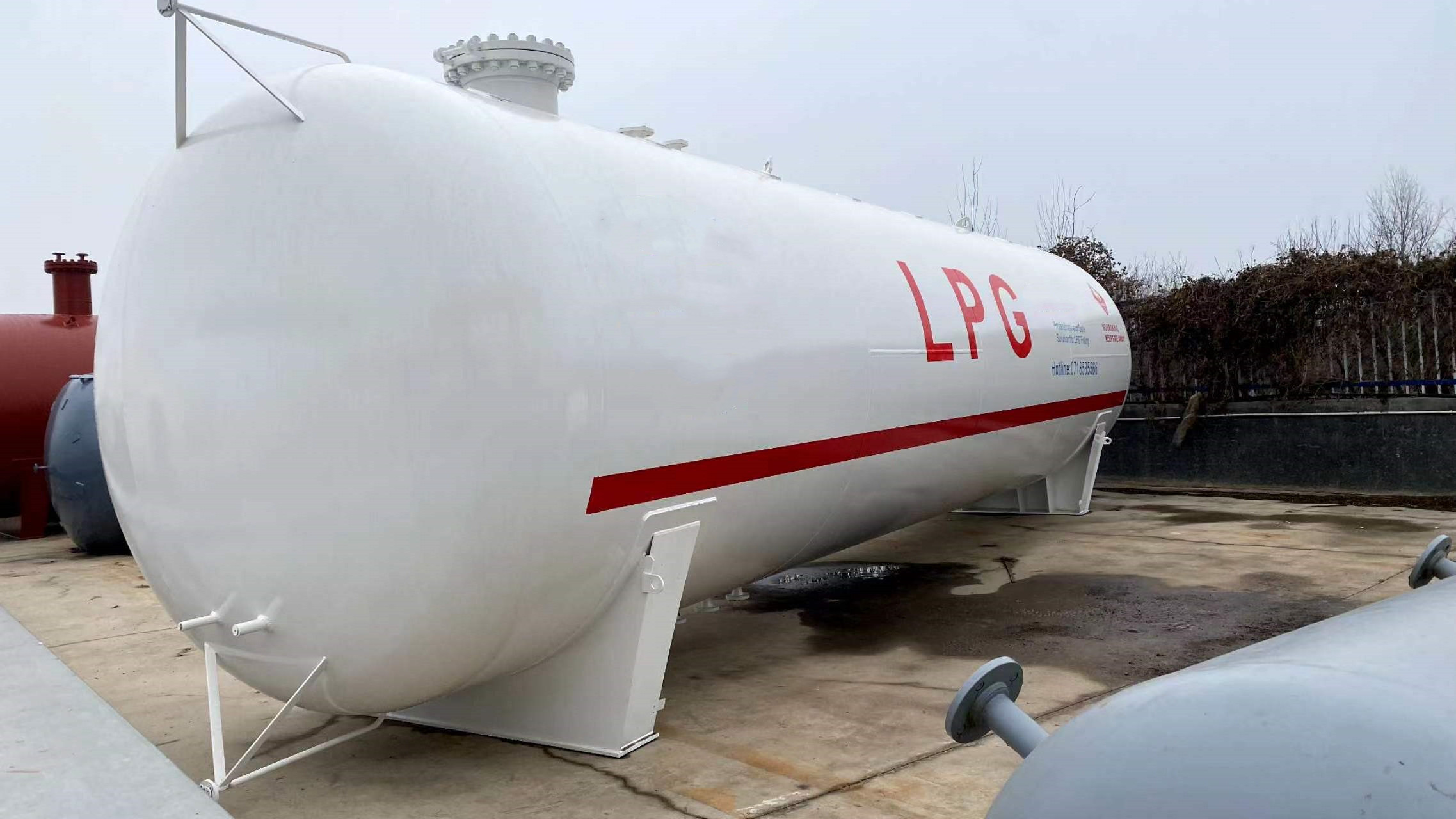 China Huagang lpg storage tank lpg round tank lpg gas tanks factory for sale