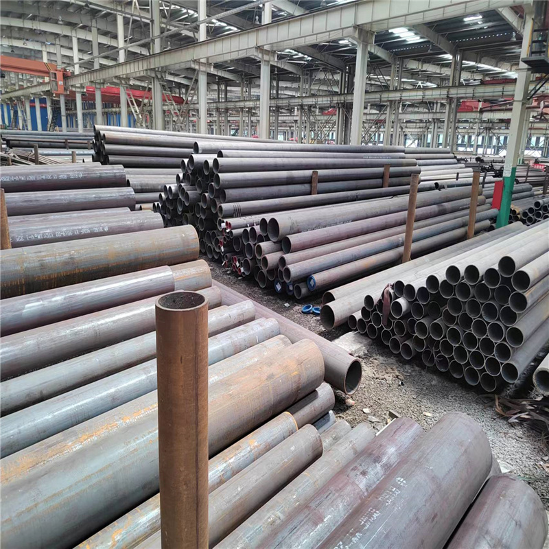 ASTM A106 Sch40 Seamless Steel Pipe Tube St37 St52 Cold Drawn Seamless Steel Pipe Factory in Stock