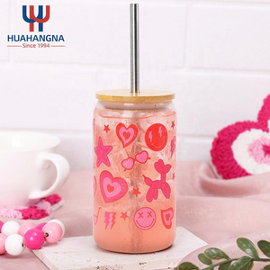 Beer Can Glasses 16oz Smiling Face Glass Cups with Lids Straws Pink Preppy Boho Aesthetic Drinking Glass Soda Iced Coffee Tea