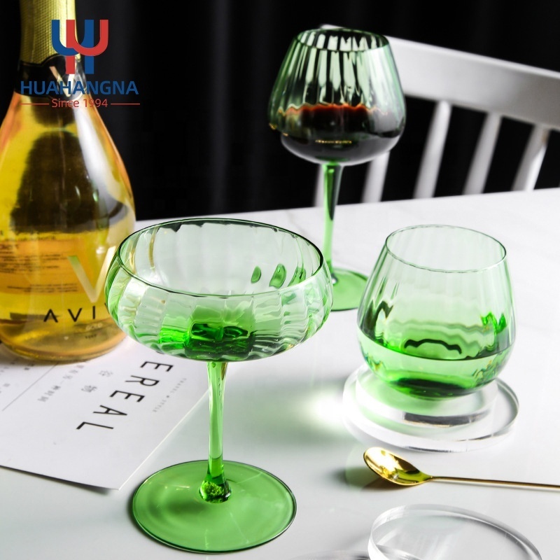 300 400ml Elegant Long Stemmed Champagne Flute Glasses Green Vertical Striped Red Wine Glasses for Home Bar