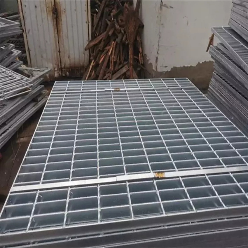 Hot Sell High Quality Industrial Warehouse Aluminum Stainless Steel Galvanized Serrated Welded Metal Steel Bar Grating