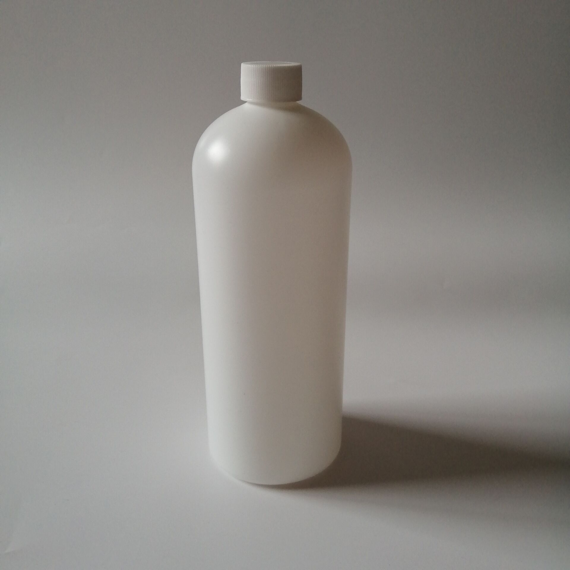 32oz 1000ml 1 liter HDPE plastic round matt white cleaning chemical liquid powder reagent packing bottle with disc screw cap