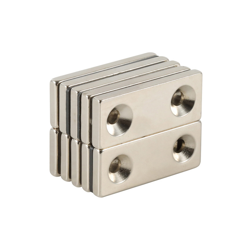 Free Sample Strong Power Rare Earth Neodymium 32x15X5MM Rectangular Magnet Countersunk with Screw Holes