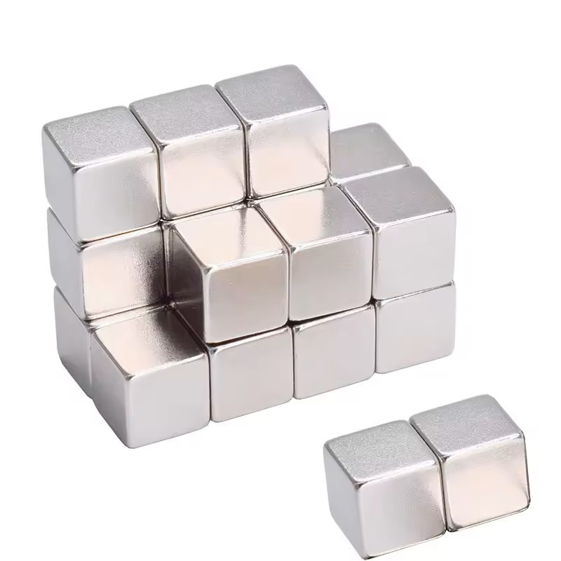 Magnet Manufacturer Strong Permanent Silver Magnet Cubes 10*10*10mm 5*5*5mm Small N52 Square Block Magnet