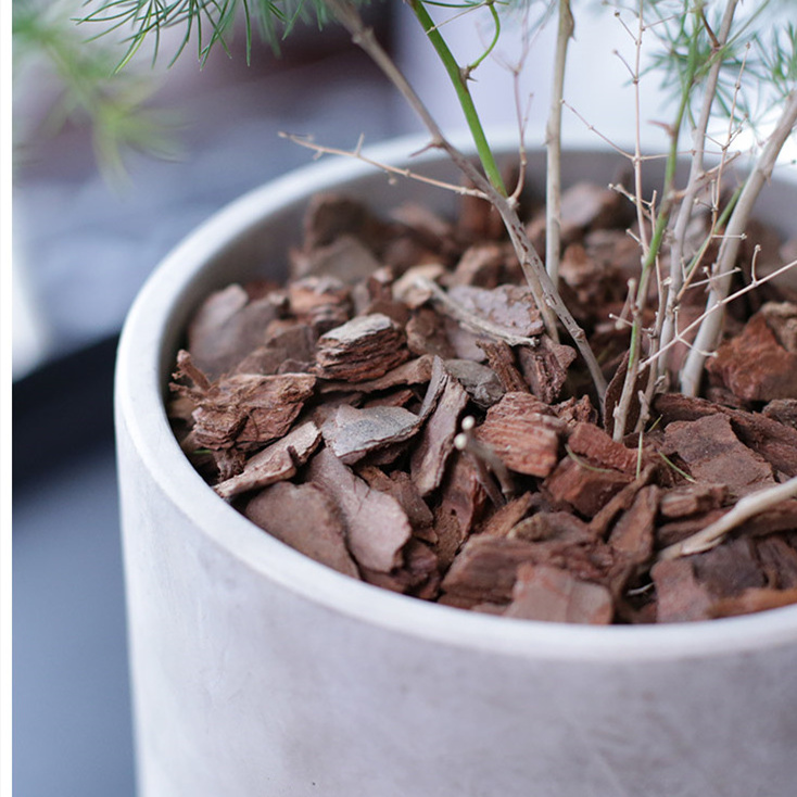 wooden mulch Garden Ornament Pine Bark wood tree supplement chip mulch nugget pine wood bark