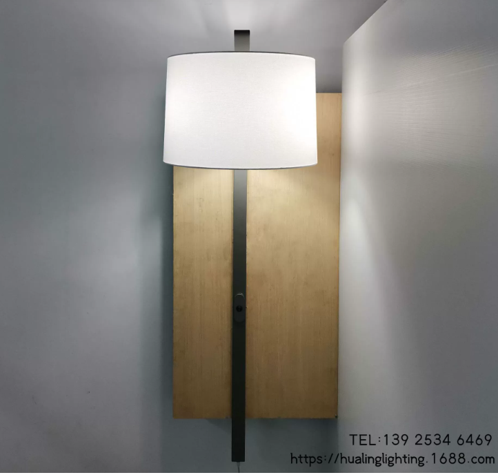 UL cUL listed IHG Holiday Inn Express guestroom plugged in headboard wall mounted pendant light EXG2-402.1