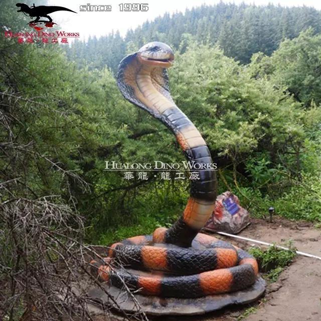 Zoo Realistic Appealing Remote Control Snake