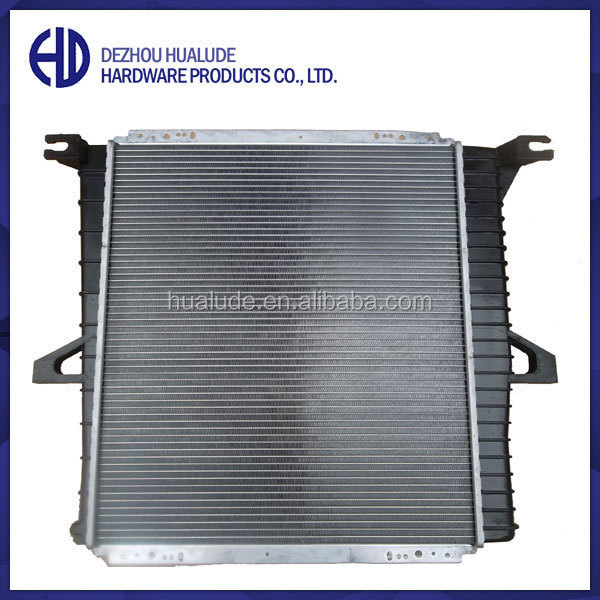 high performance durable auto radiator pa66 gf30