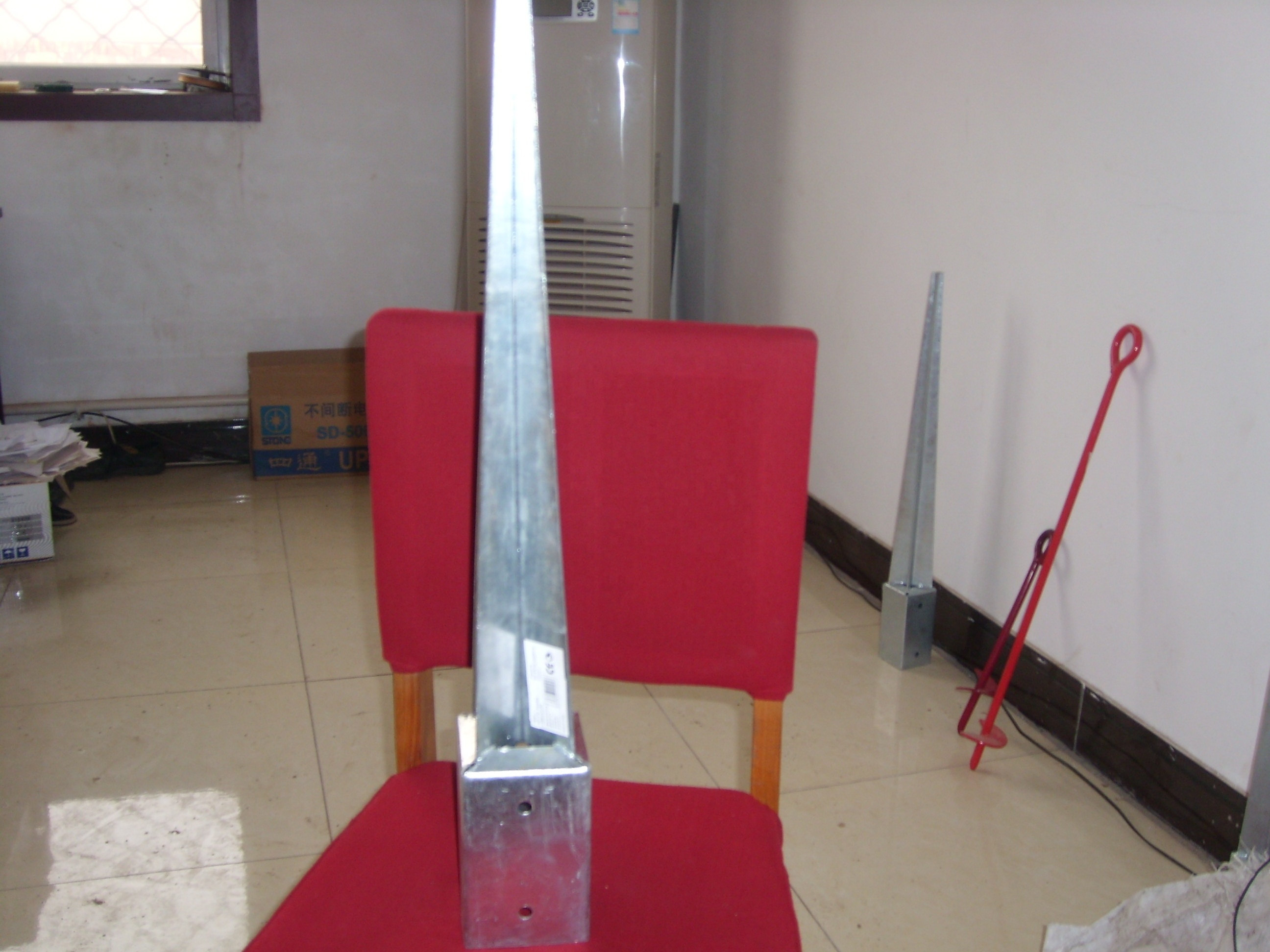 Galvanized garden fence post spike /anchor post /pole anchor