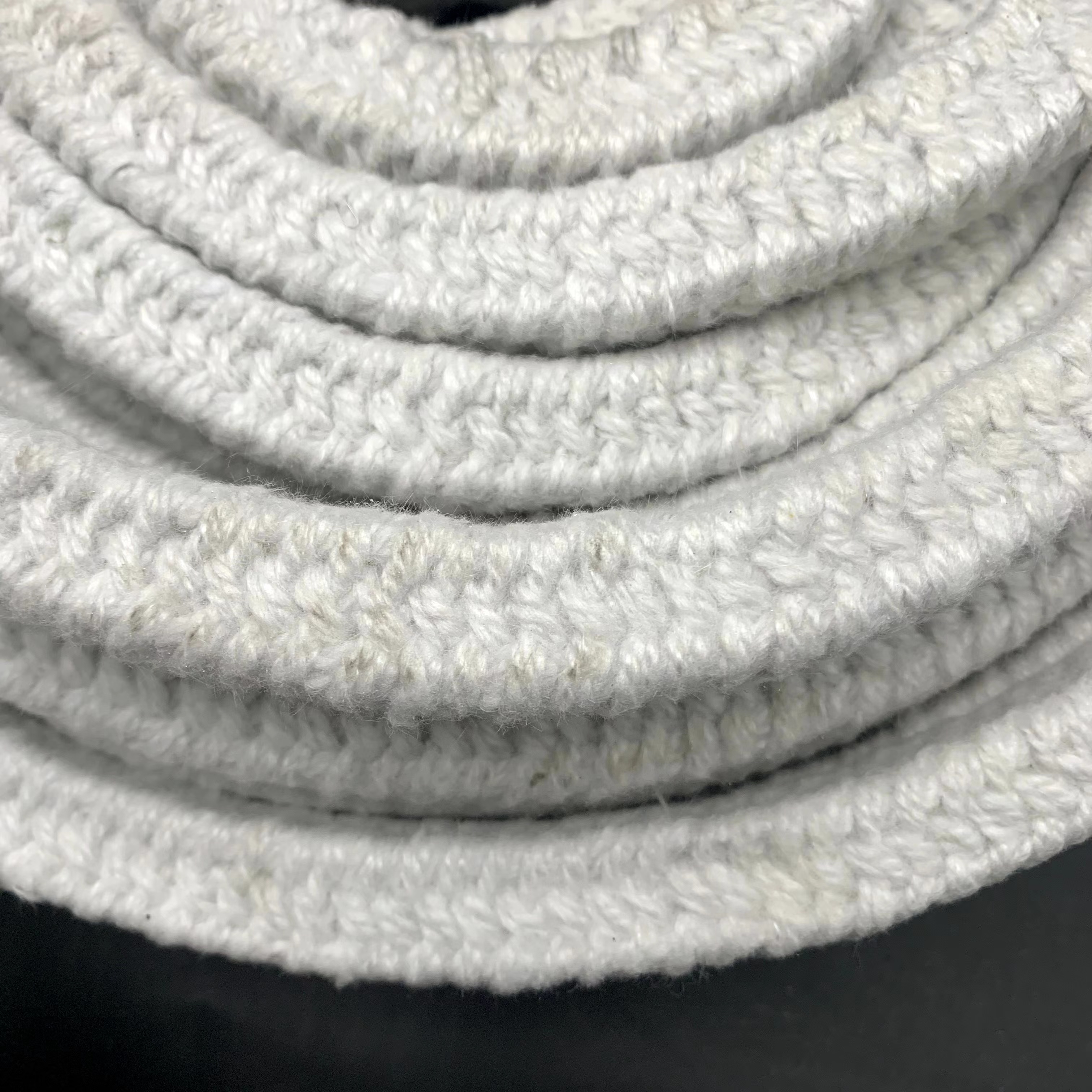 Excellent Thermal Insulation Thermal Mineral Wool Ceramic Fiber Round Braid Sealing Rope For Boiler