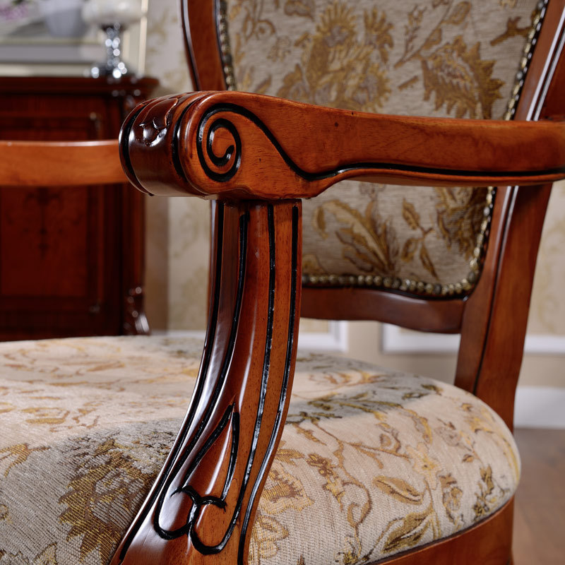 Factory price European style carved dining chairs solid wood hotel furniture banquet chairs