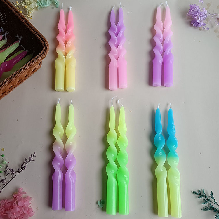 Huaming Hot Selling Wholesale Long Spiral Stick Taper Candle Paraffin Soy Wax Gradient Multicolor Twisted Dinner Scented Candles