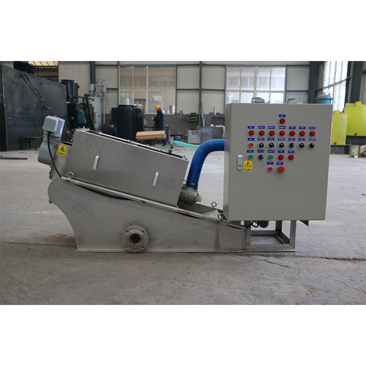 Non-clogging Sludge extrusion dewatering equipment Multi disc Screw Press for oily sludge dehydration