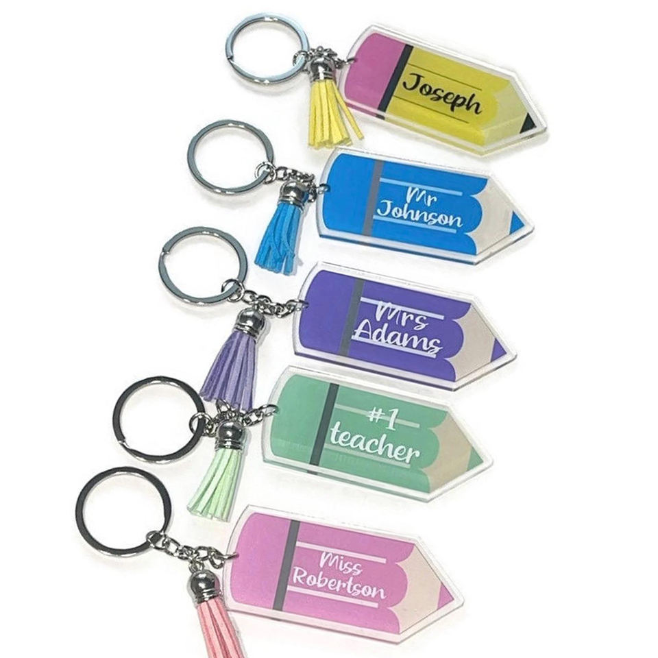 Wholesale Acrylic Name Tag Holder Acrylic Custom Pencil Keychain Tassel Clear Acrylic Keychain