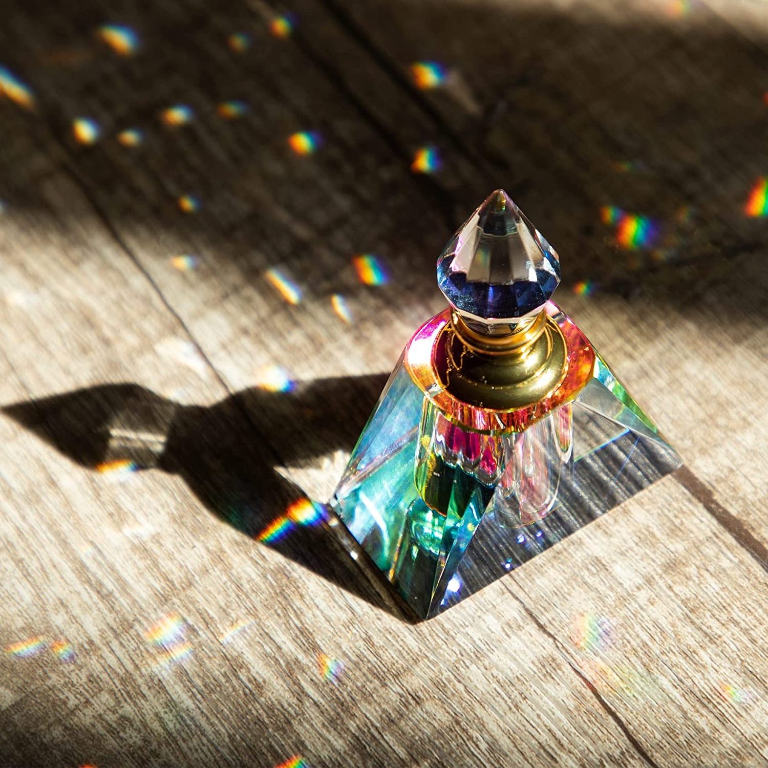 Colorful 3ml  Fancy Oud Perfume Bottle K9 Crystal Pyramid Shape Perfume Glass Bottle With Glass Stick Valentine Gift