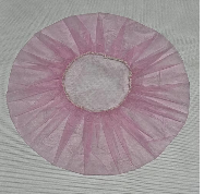 Disposable non-woven pink bouffant caps for laboratory use in hospital factories, directly sold by manufacturers