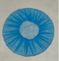 Disposable non-woven blue bouffant caps for laboratory use in hospital factories, directly sold by manufacturers