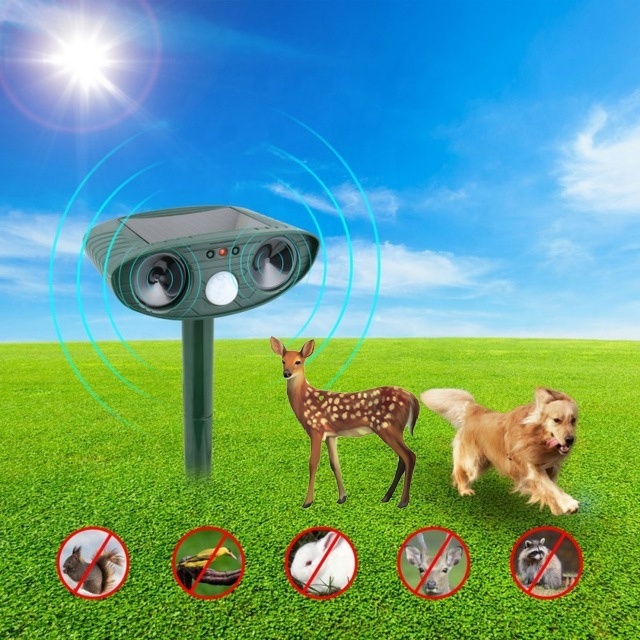 Hot Selling Home Garden Custom Birds Repellent Outdoor Weatherproof Solar Ultrasonic Animal Repeller