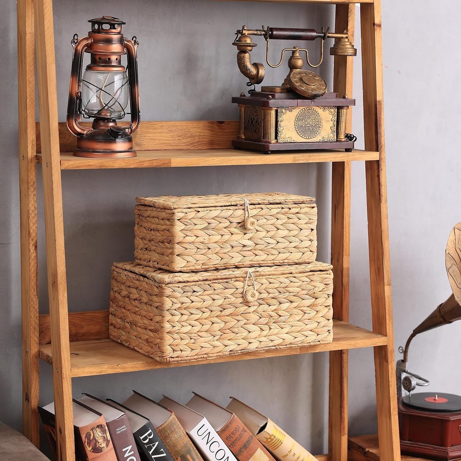 2024 trending Water Hyacinth Storage Baskets weaving Wicker Baskets with lid storage boxes and bins for Home and kitchen