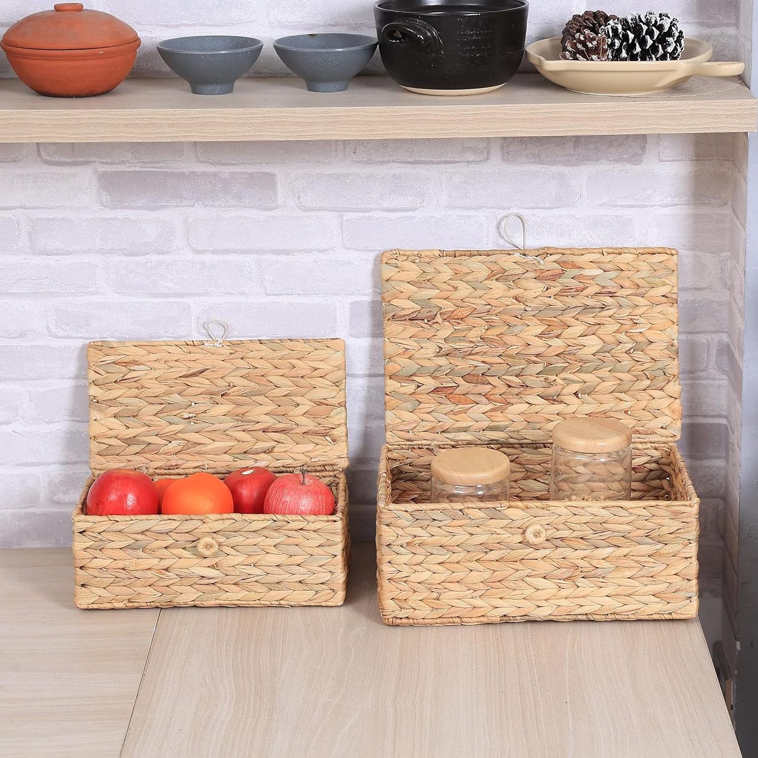 2024 trending Water Hyacinth Storage Baskets weaving Wicker Baskets with lid storage boxes and bins for Home and kitchen