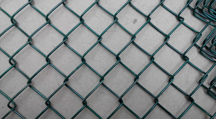 2 meters high chain link fence, galvanized wire and pvc coated wire