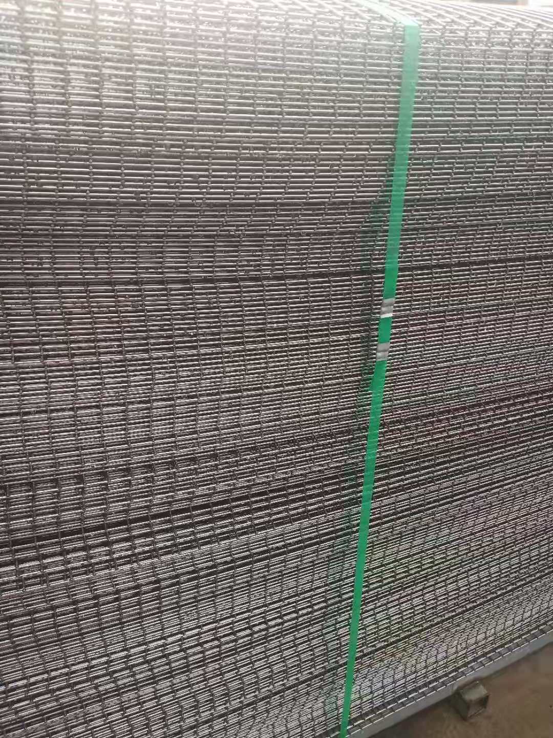 welded wire mesh 2x2 galvanized welded wire mesh 1/2''x1/2''  stainless steel welded wire mesh