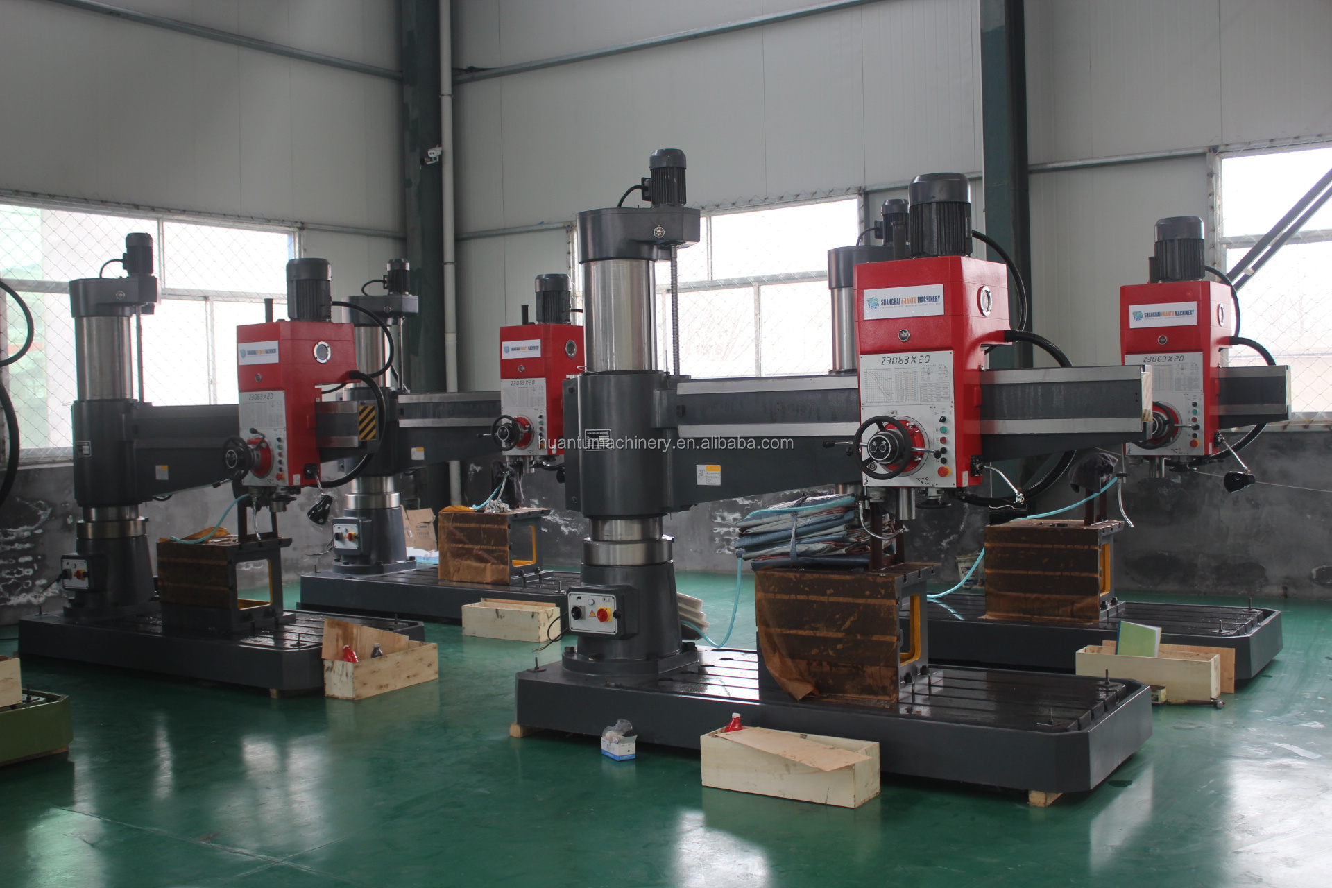 Hydraulic bench Drilling Machine