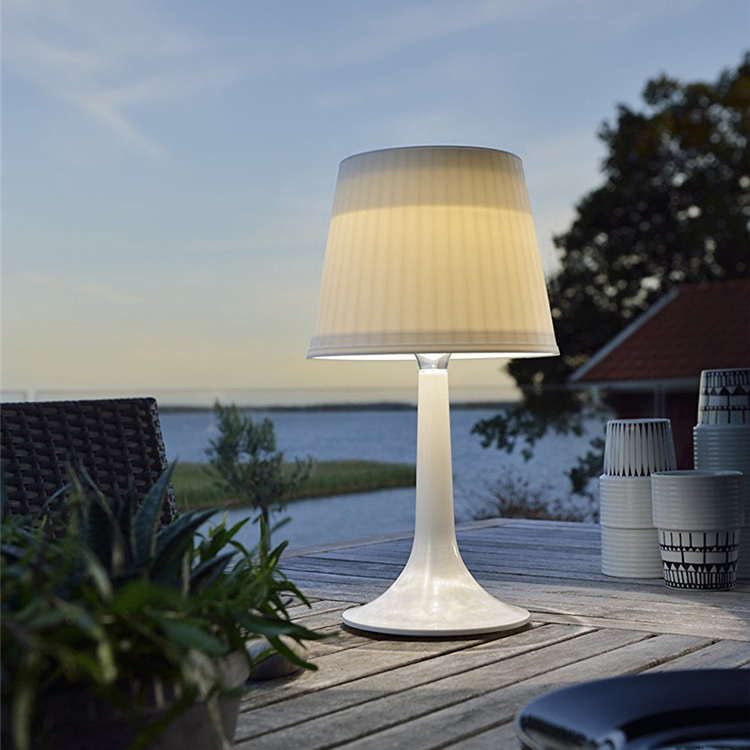 LED Solar Table Lamp Outdoor Indoor Desk Lamp White Night Lights Garden Patio Solar Table Lights