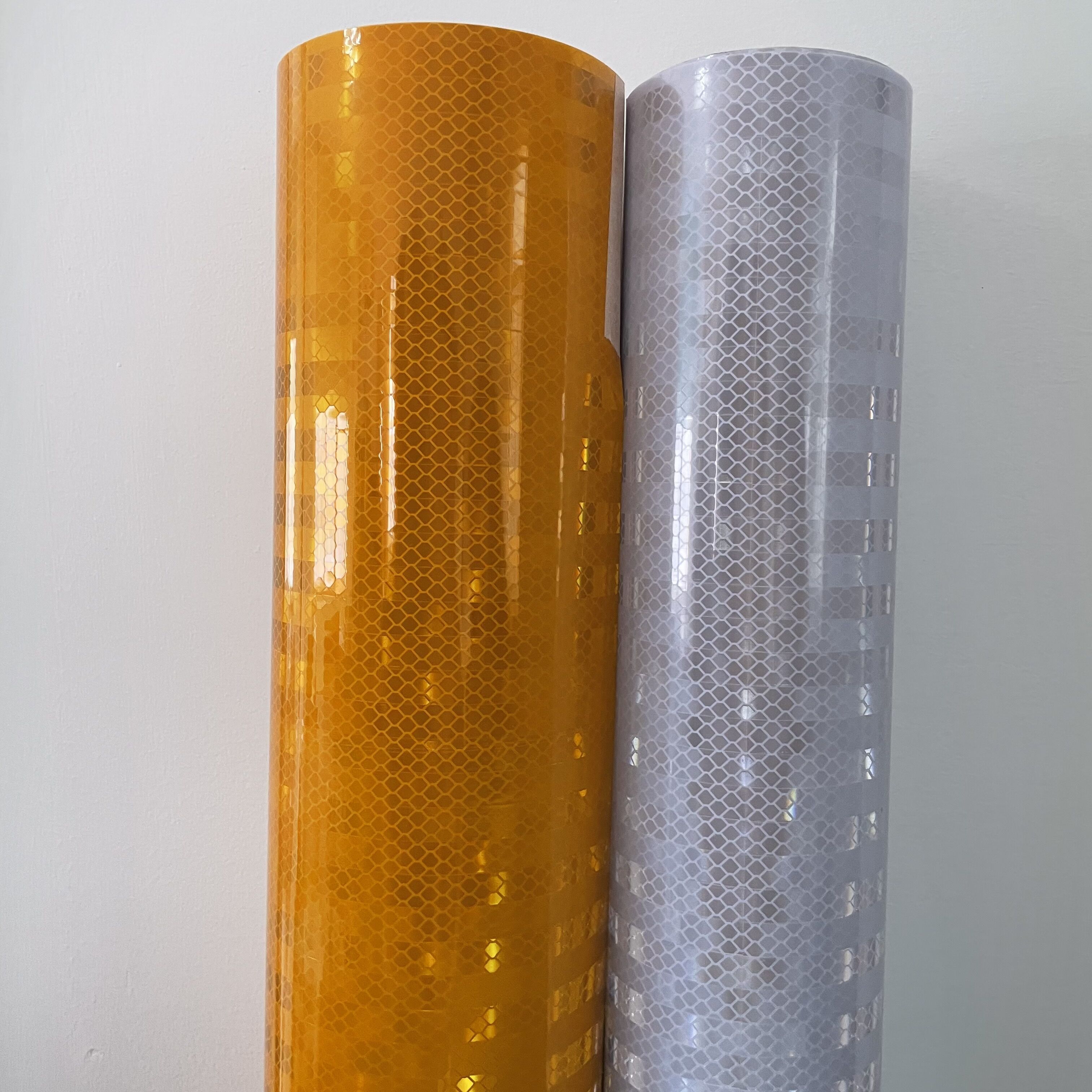 Customized Self Adhesive Prismatic Reflective Sheeting Roll Reflective Material Reflective Vinyl