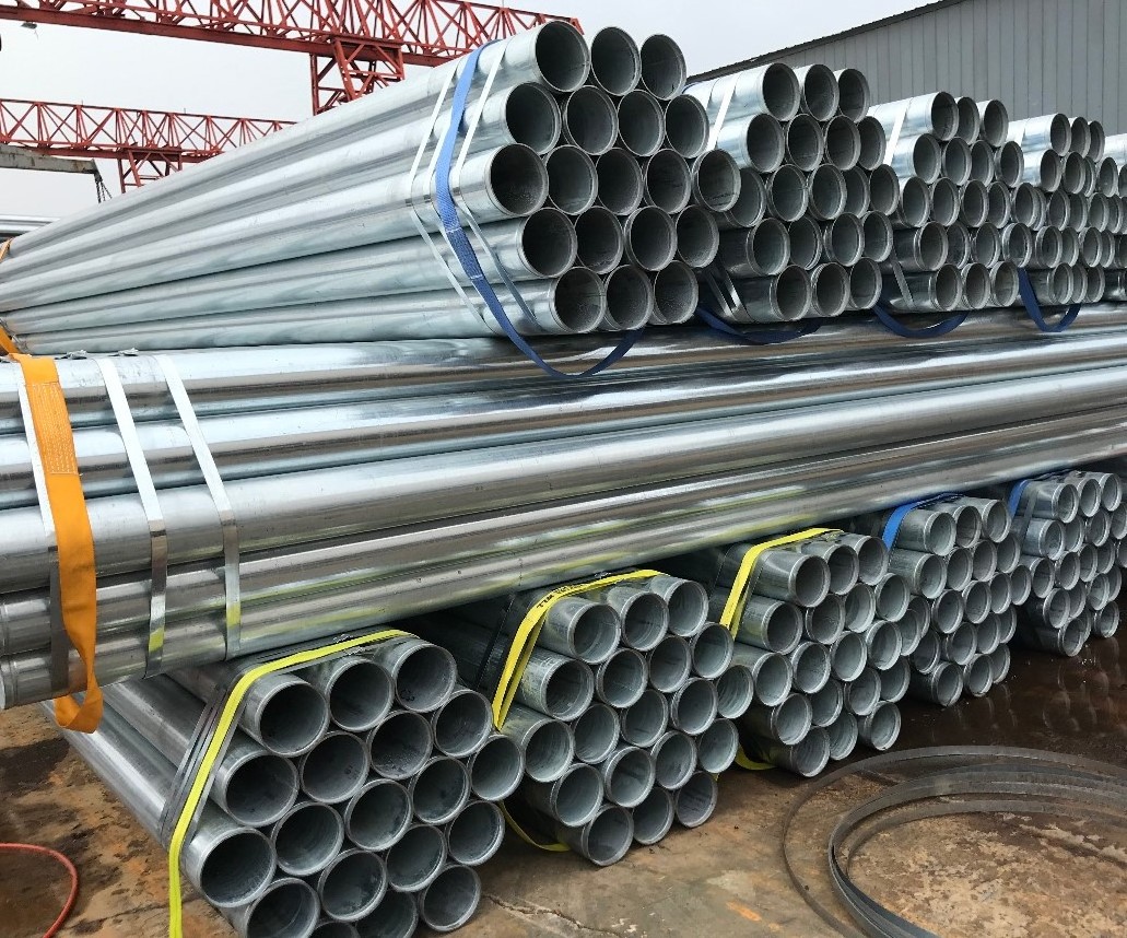 ASTM A53 ERW hot dipped galvanised steel pipe sch40 pre gi pipe 1 1/2 galvanized steel round pipe