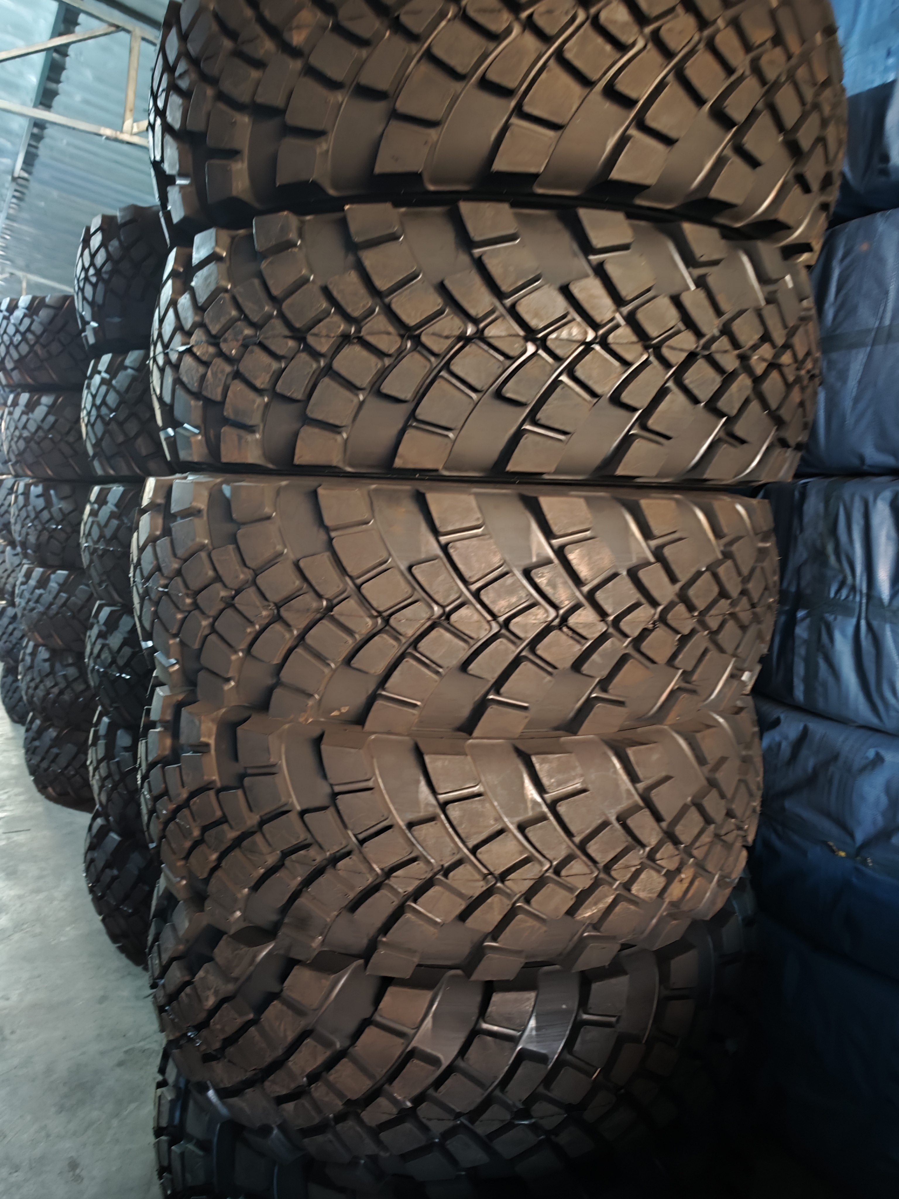 cross country Tires 425/85R21 for Russian Kazakhstan Market high quality tires