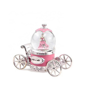 Crystal Ball music box Princess Pumpkin Car 2023 new Bluetooth snow spray crystal ball music box