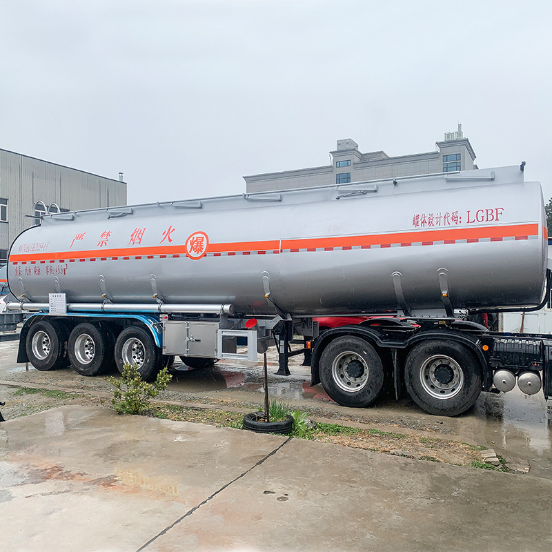 Factory direct sales of large capacity 40000L 50000 liters Diesel Oil Tank Fuel Tanker Truck Semi Trailer