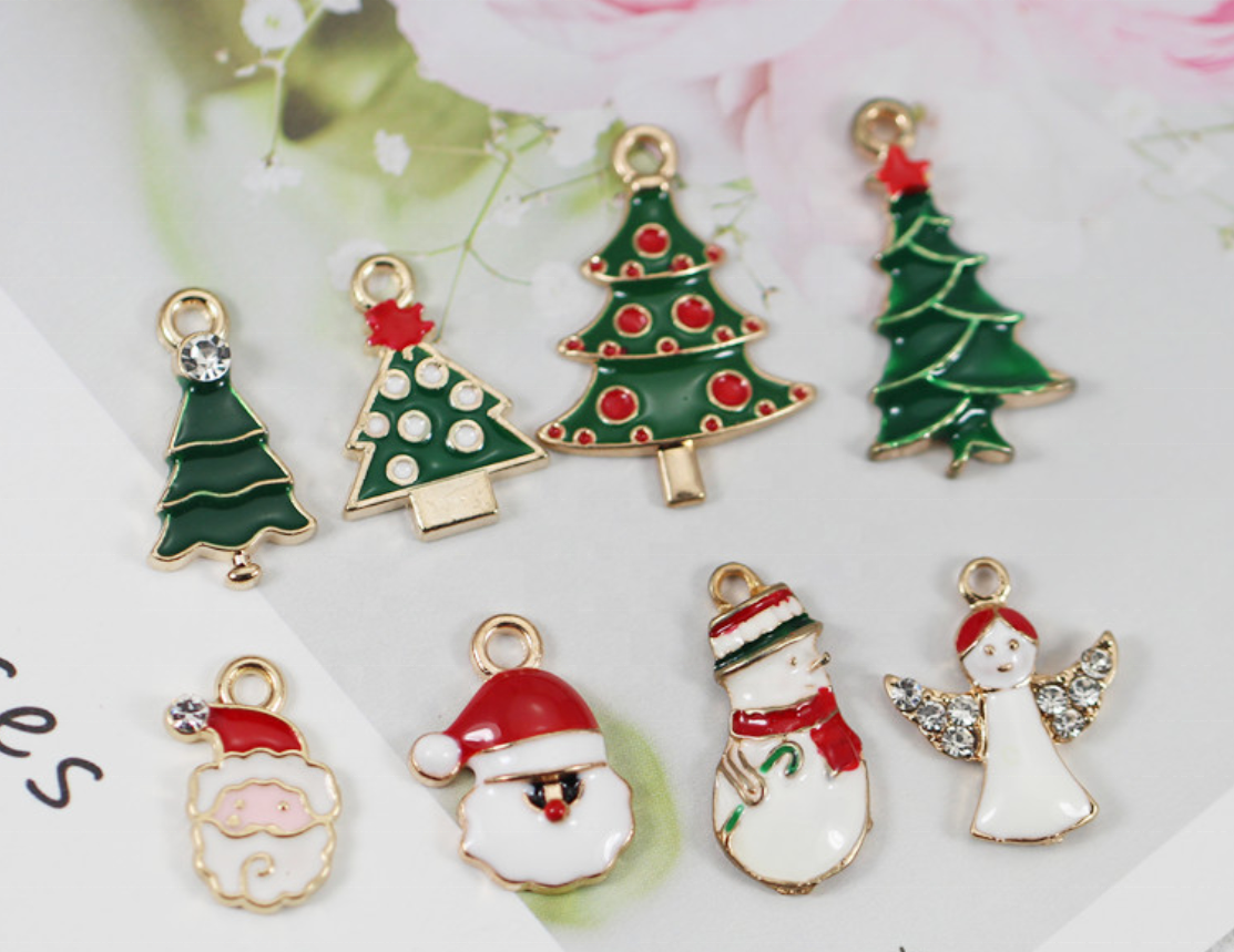 Wholesale Christmas snowman Jewelry Charms Various Zinc Alloy Metal Charms Pendants DIY for Necklace Bracelet Jewelry