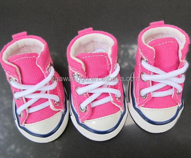 Wholesale Fashion pet jeans converse shoes, dogs accessories in China