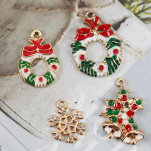 Wholesale Christmas snowman Jewelry Charms Various Zinc Alloy Metal Charms Pendants DIY for Necklace Bracelet Jewelry