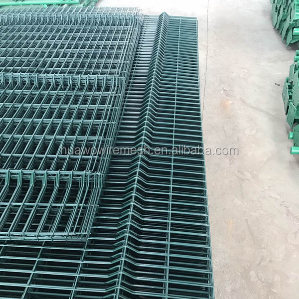 PVC-Coated Welded Security Guardrail Fence Airport and Highway Fence Hardware