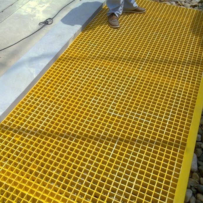 High Quality FRP Molded Grating Lightweight Fiberglass Platform Walkway with High Strength Cutting Moulding Services Available