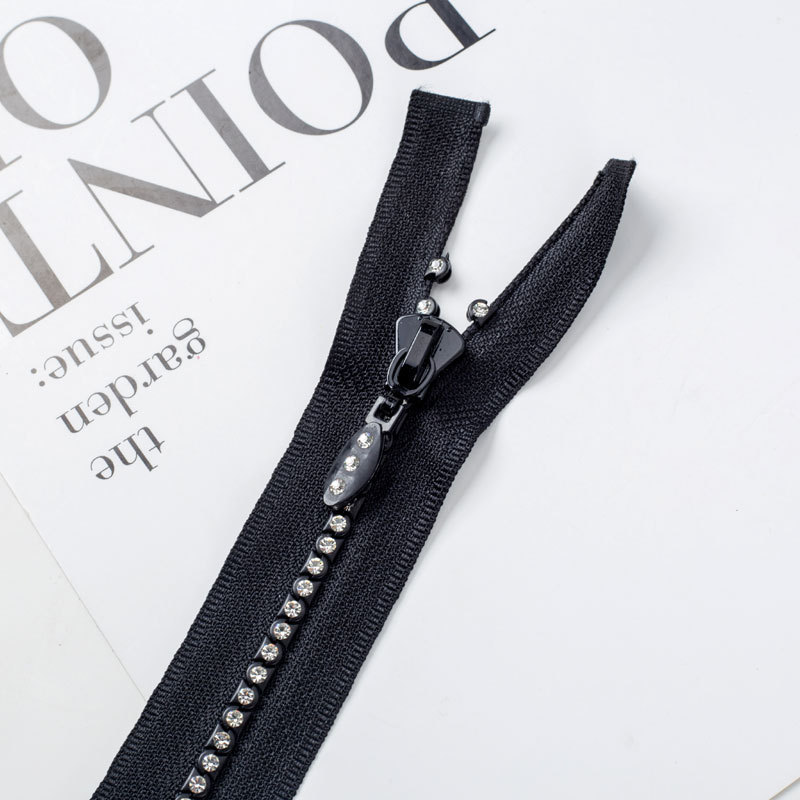 High Quality 5# Diamond Zipper Nylon Zipper Open End Auto Lock Decorative Zipper