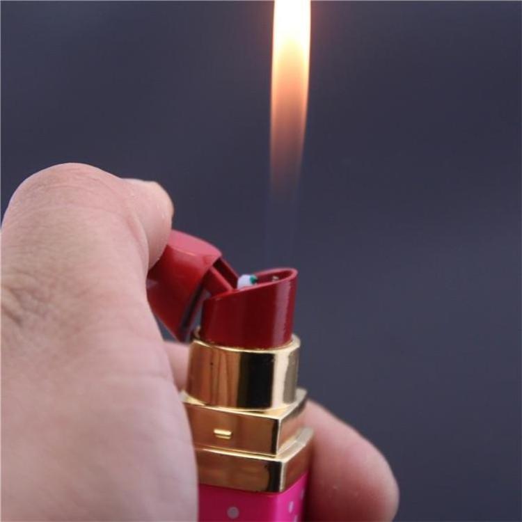 Creative Square Lipstick Lighter Women Cigarette Lighter Metal Windproof flame lighter Women Lipstick Girls